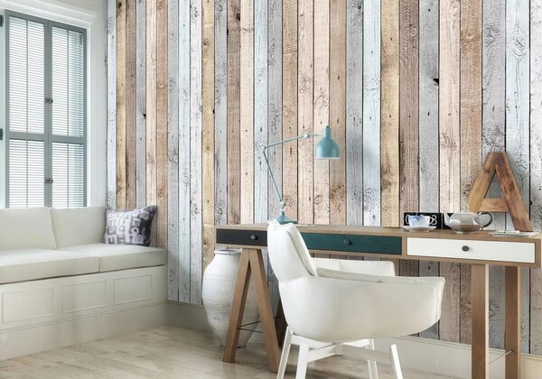Wallpaper with wooden effect