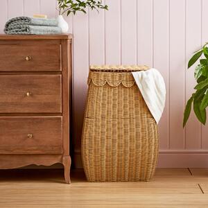 Heart and Soul Scalloped Laundry Basket Natural