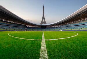 Photography soccer field and Eiffel tower, lupengyu