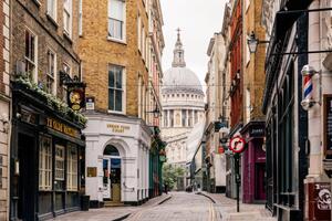 Photography St. Paul's cathedral and street with, Alexander Spatari