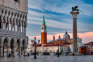 Photography Venice at dawn, Jorg Greuel