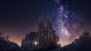 Photography Milky Way and Basilica and Sagrada Familia, Carlos Fernandez