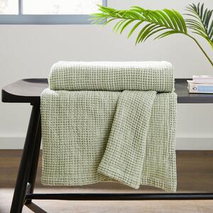 Remade Rinna 100% Recycled Waffle Throw Green