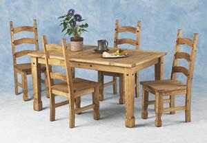 Kayley Pine Set Table & 4 Chairs