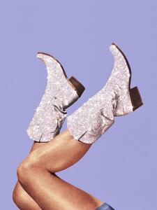 Illustration These Boots Glitter, Very Peri Periwinkle, (30 x 40 cm)
