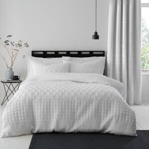 Billie White Bedspread