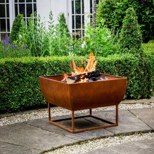 Outdoor Windermere Rust Iron Firebowl