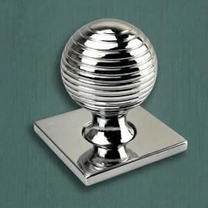 Queen Anne II Fluted Beehive Knobs with Square Backplate