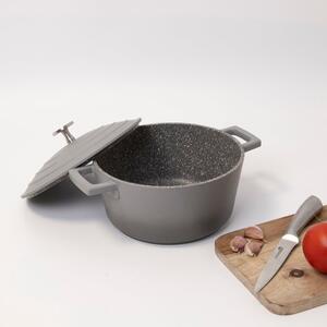 MasterClass Non-Stick Cast Aluminium 20cm Casserole Dish, 2.5L