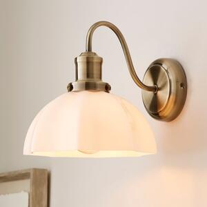 Hartfield Wall Light