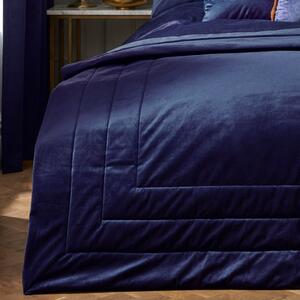 Laurence Llewelyn Bowen Chic Bedspread 150cm x 220cm