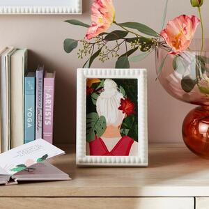 Bobbin Chalk White Photo Frame