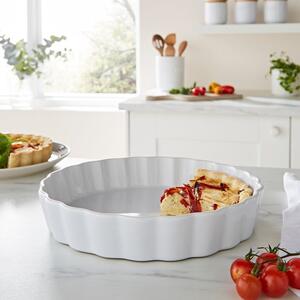 White Round Pie Dish 24cm