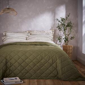 Helston Bedspread Olive (Green)