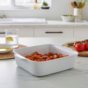 White Ribbed Square Roaster