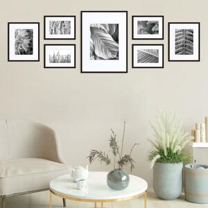 Nielsen Set of 7 Photo Frames