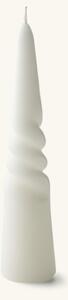 Twisted candle 20 cm - Paraffin wax. 4.5 x 20 cm. 17 hours. - White - Søstrene Grene