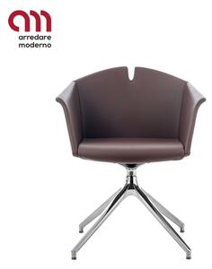 Kuad Kastel swivel armchair