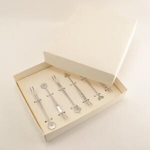 CADEAU Party Forks in 18.10 AISI430 Stainless Steel 127 mm Polished Stainless Steel Finish in Favour Packaging