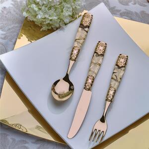 QUEEN ORO GOLD Limited Edition 24-Piece Cutlery Set - 6 Table Settings with Fabric Effect Methacrylate Handle and Golden Metal Ring, 2.5mm Thickness