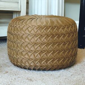 Handcrafted Velvet Pouffe with Deep-Buttoned Diamond Tufting, Opulent Upholstery, Footstool for Living Room, 46L x 46W x 33H cm, Ochre Aosom UK