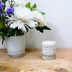 Atelier 38 Rock Salt & Driftwood Medium Candle Clear