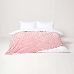 Homescapes Blush Pink Geometric Triangle Velvet Throw, 160 x 200 cm
