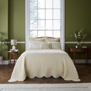 Dorma Soft Scalloped Bedspread