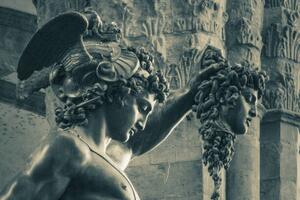 Photography Florence Perseus with the Head of Medusa, Dario Argenti