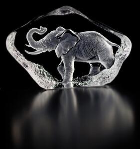 Målerås Glasbruk Wildlife Elephant sculpture glass