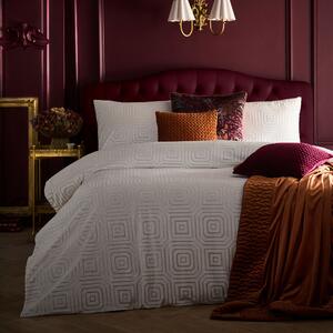 Laurence Llewelyn-Bowen Emile Duvet Cover Bedding Set Cream