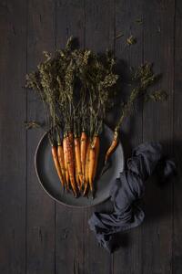 Art Photography Roasted carrots, Diana Popescu, (26.7 x 40 cm)