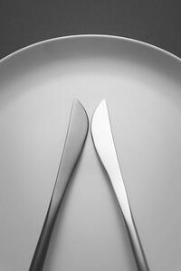 Art Photography Black Knife and White Knife Swordplay, MirageC, (26.7 x 40 cm)