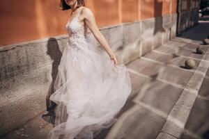 Art Photography Bride on the street, South_agency, (40 x 26.7 cm)