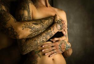 Photography Totally Tatted Series, Robert Davies, (40 x 26.7 cm)