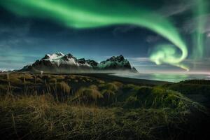 Art Photography northern lights over Vestrahorn moutain , Iceland, Peerasit Chockmaneenuch, (40 x 26.7 cm)