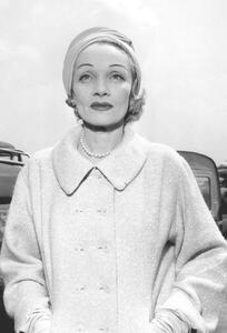 Art Photography Marlene Dietrich at Paris Airport Before Going To Montecarlo For Film The Monte Carlo Story 1956, (26.7 x 40 cm)