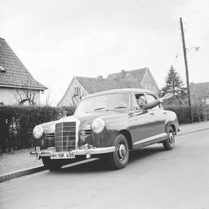 Photography Mercedes Benz 190, Hamburg 1957, (40 x 40 cm)