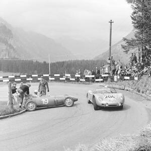 Photography Switzerland Motorsport Heini Walter, 1961, (40 x 40 cm)