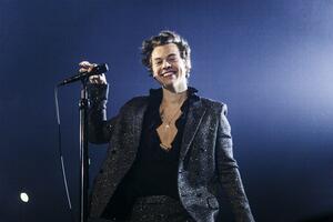 Photography Harry Styles Performs On His European, Handout