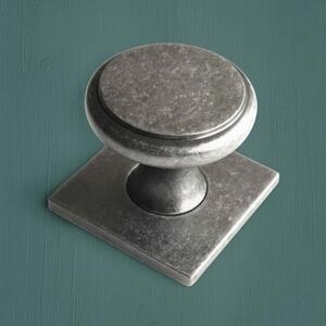 Bordeaux Cabinet Knob with Square Backplate