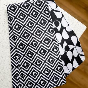 Monochrome Set of 2 Tea Towels Black/White