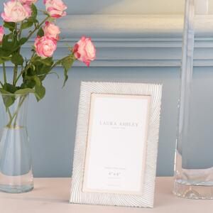 Laura Ashley LA3756170-Q Sealand Photo Frame In Polished Silver Finish 4 x 6"
