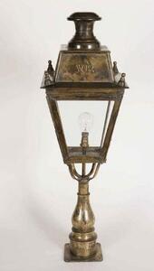 Balmoral 425P Traditional Solid Brass Exterior Post Lantern - product_finish:Antique