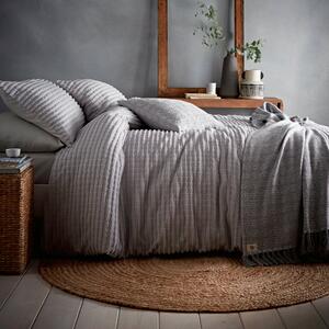 Torbury Tuft Duvet Cover and Pillowcase Set Silver Silver