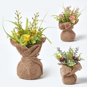 Homescapes Set of 3 Artificial Daisy Flowers In Burlap Pots