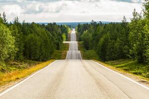 Photography Seesaw road in Finland, Marc Espolet Copyright