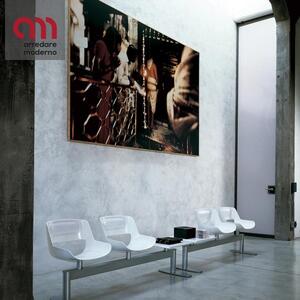 Amaranta Enrico Pellizzoni waiting room bench