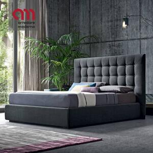 Karl Felis Queen size storage Bed