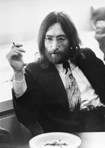 Photography Musician John Lennon Smoking, Bettmann